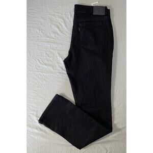 Levi's Women's 505 Straight 5-Pocket Stretch Denim Jeans. White, Women's 29. EUC